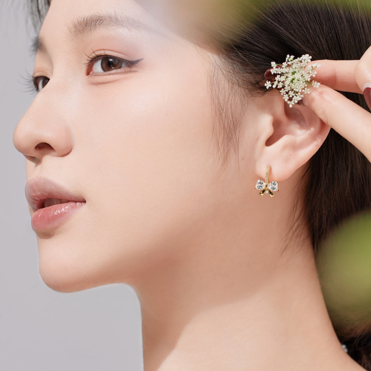 [XXX]Exquisite Earrings With Heart-Shaped Bow Design