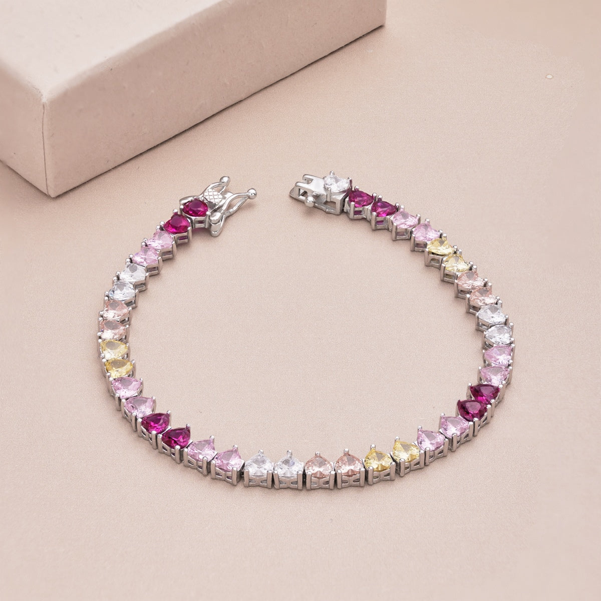 [XXX]Luxurious Colorful Romantic Heart Shape Lover Bracelet