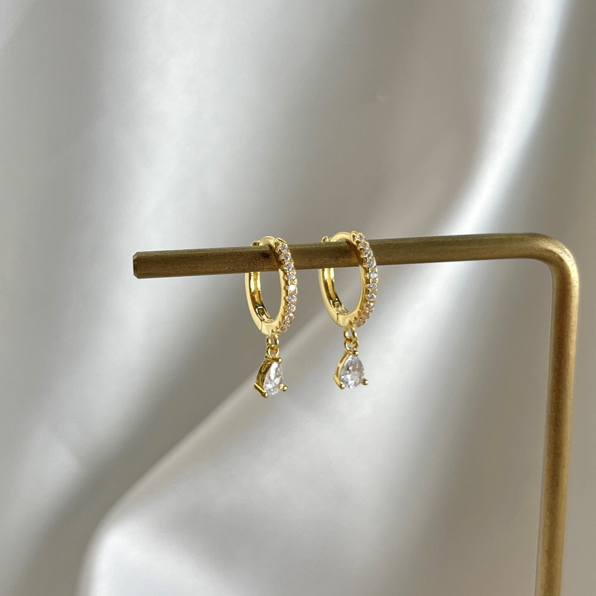 [XXX]Luxurious Geometric Drop Earrings