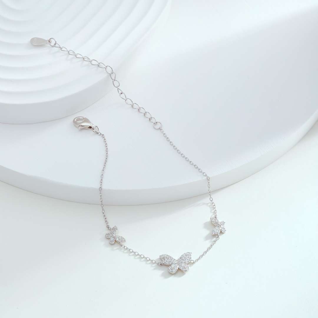 [XXX]Delicate Butterfly Pendant Bracelet