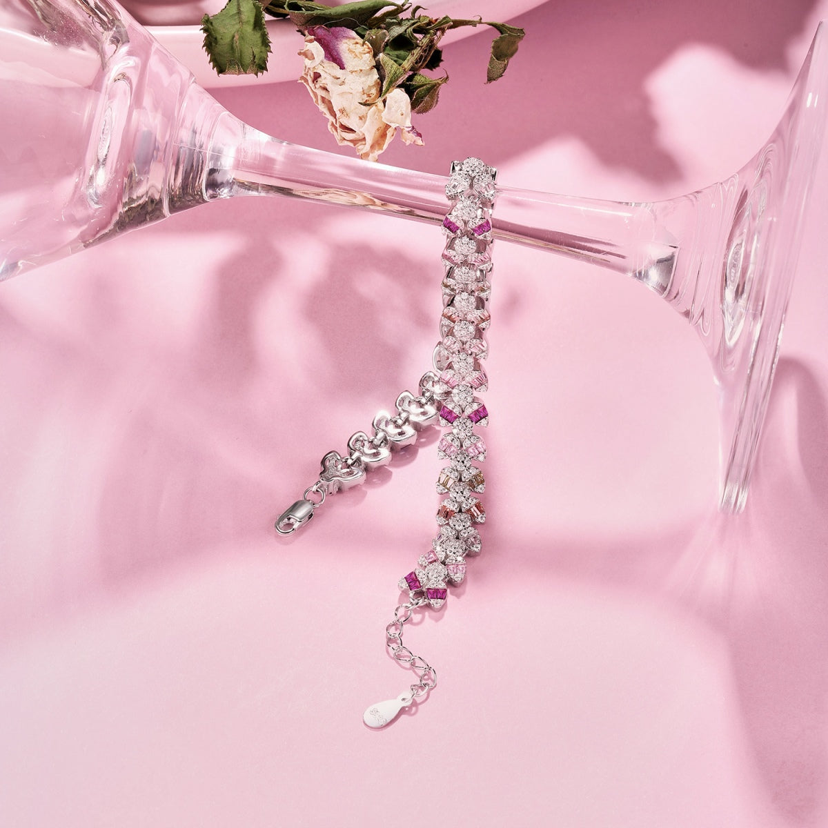 [XXX]Dainty Exquisite Flower Shape Daily Bracelet