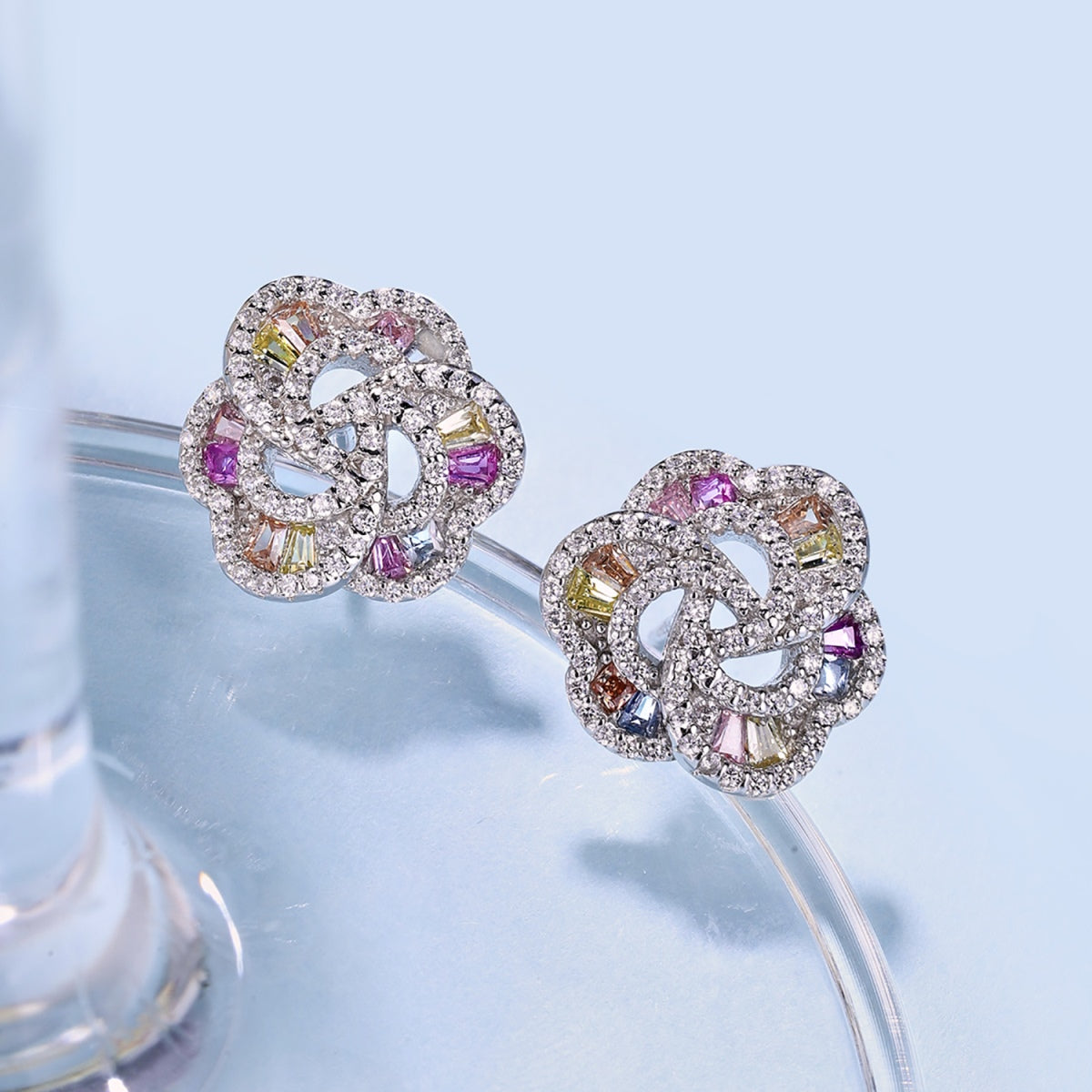 [XXX]Exquisite Flower Shape Daily Earrings