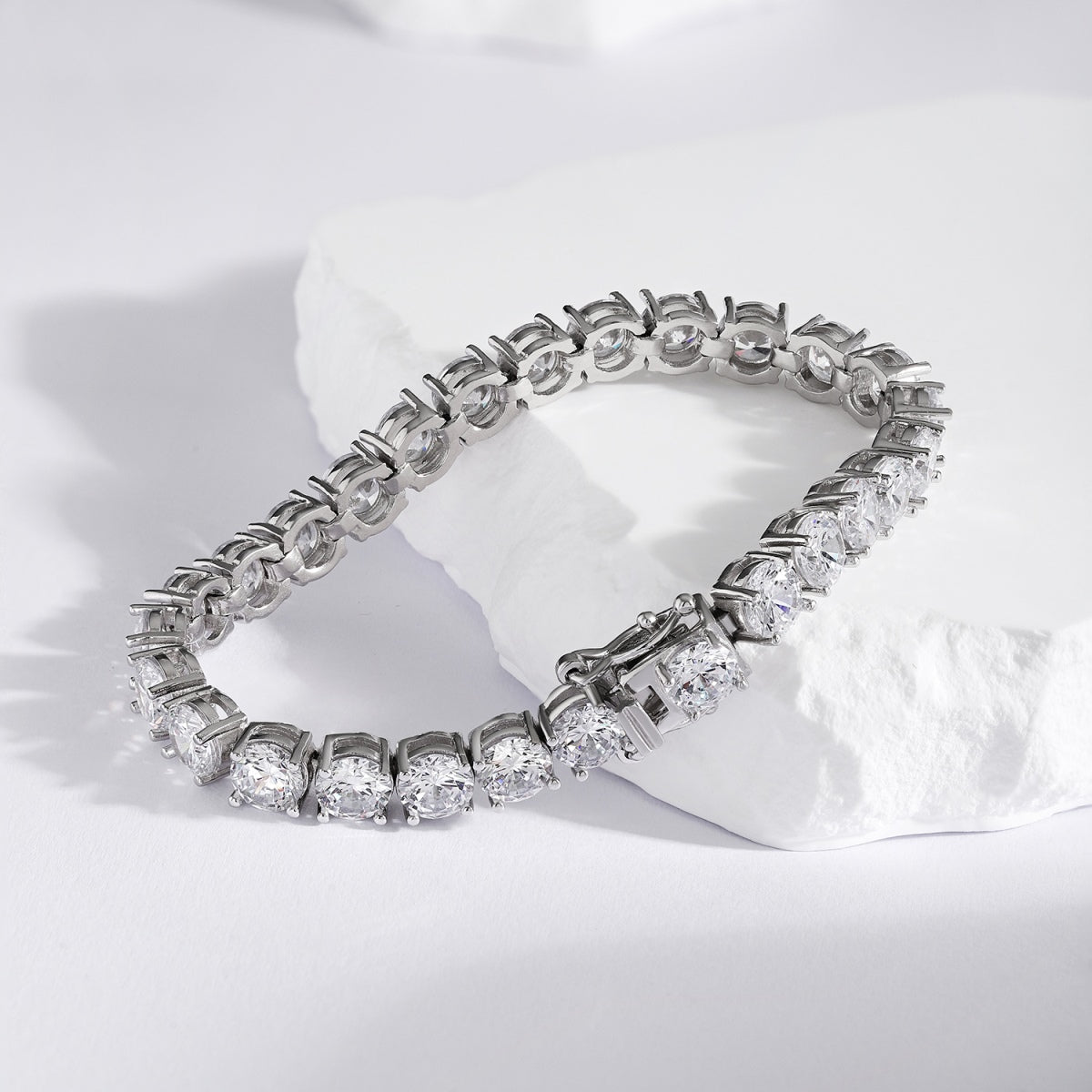 [XXX]0.75 Carat Dazzling Round Cut Wedding Bracelet