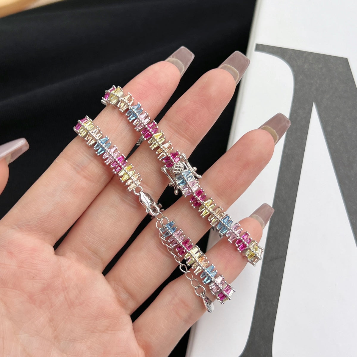 [XXX]Sparkling Exquisite Multi Cut Party Bracelet