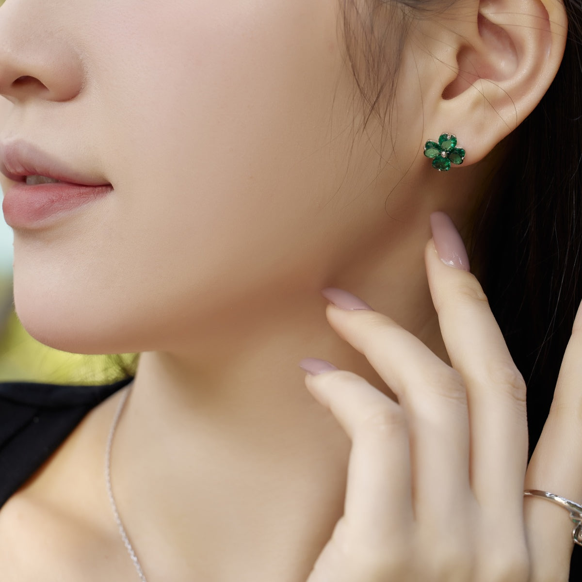 [XXX]Four-Leaf Clover Ball Earrings