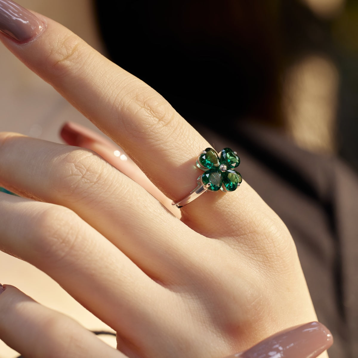 [XXX]Heart-shaped Four-Leaf Clover Ball Ring