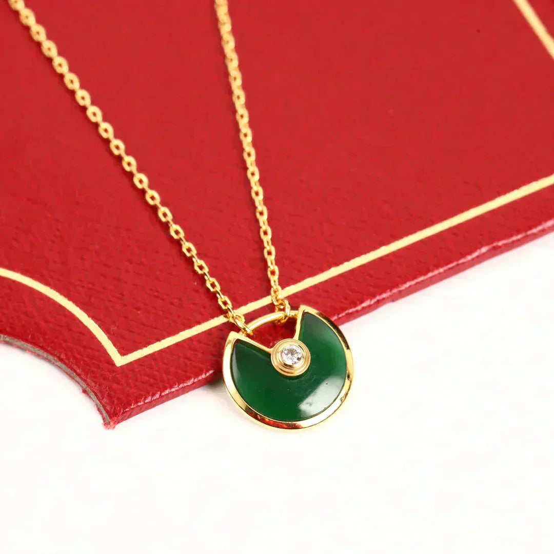 AMULETTE GOLD MALACHITE NECKLACE