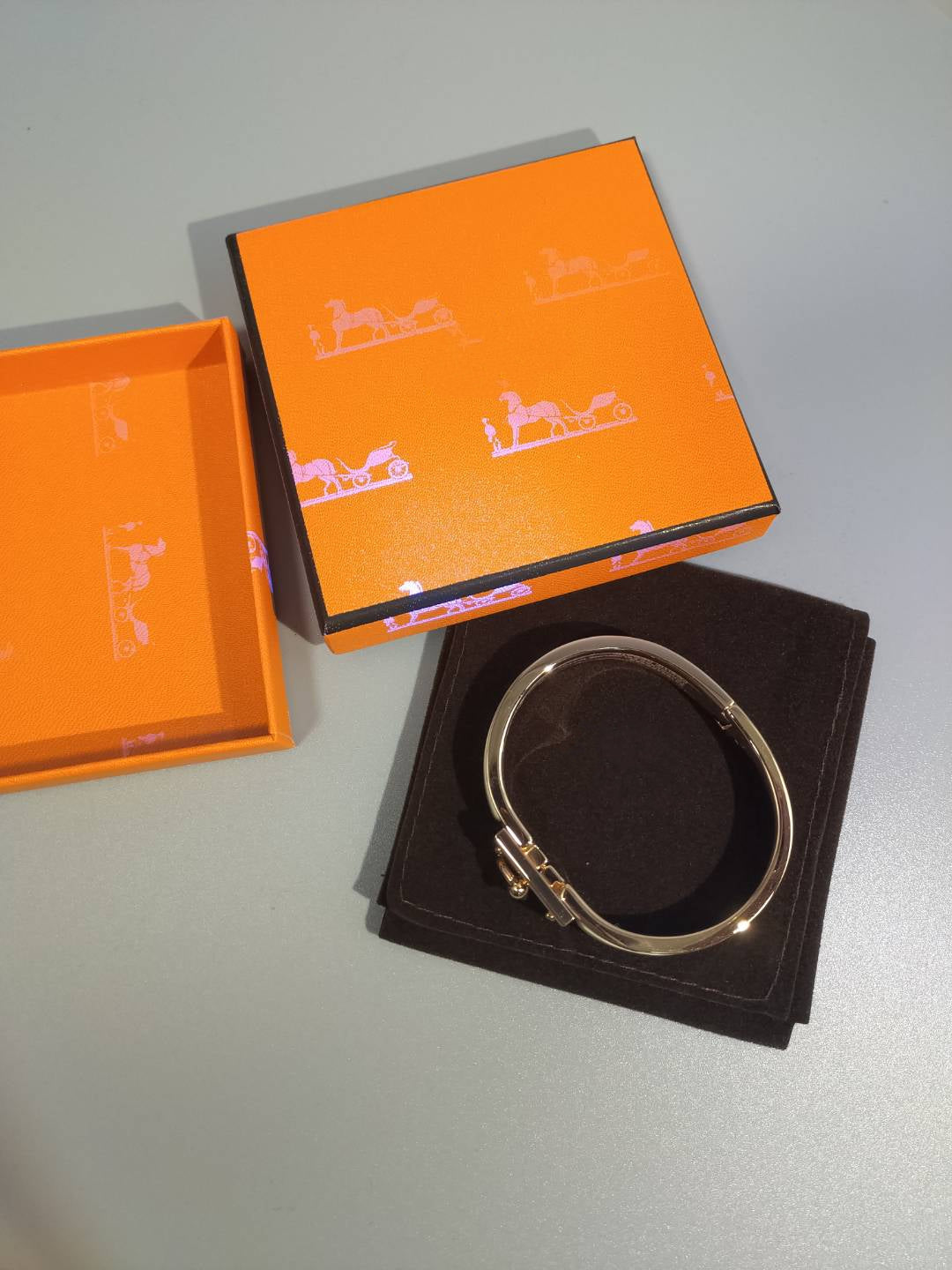 H ORANGE BRACELET