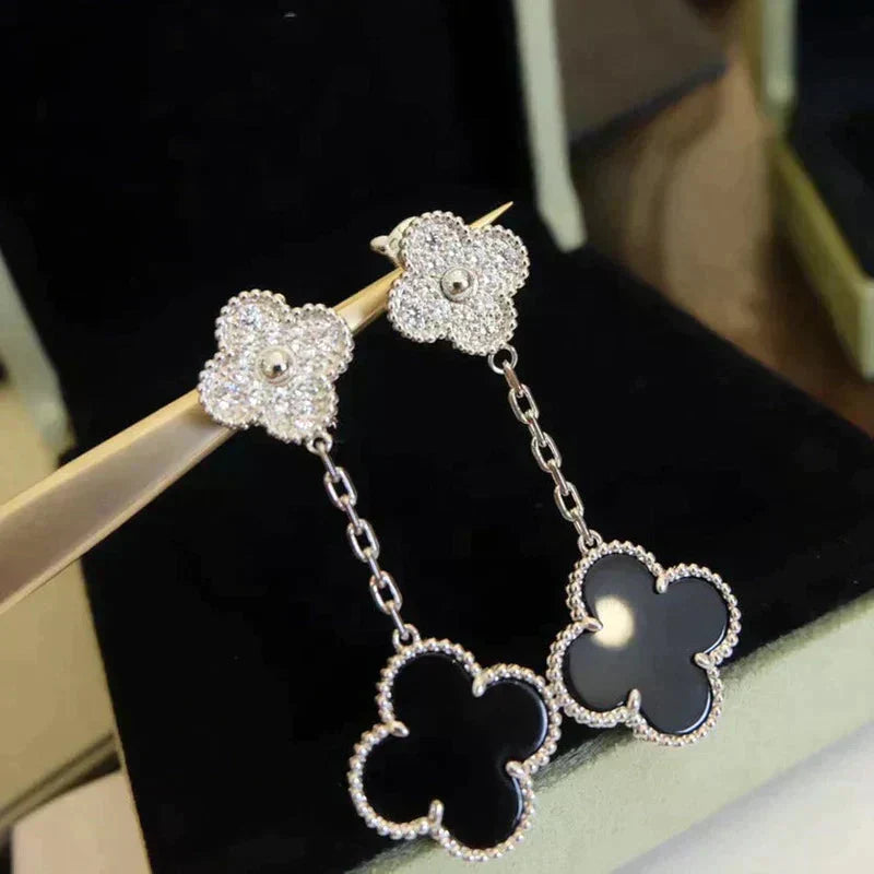 CLOVER 2 MOTIFS  DIAMOND ONYX EARRINGS SILVER