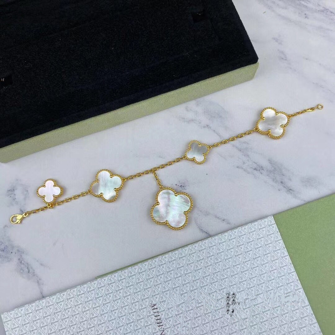 MAGIC CLOVER MOP GOLD BRACELET 5 MOTIFS