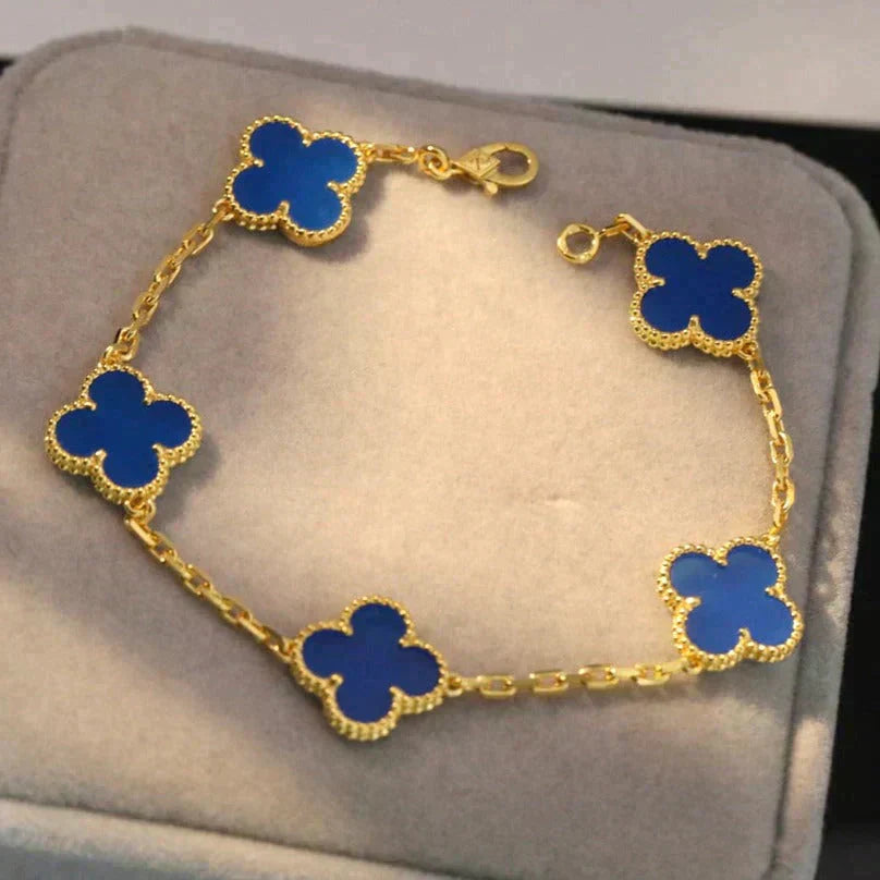 CLOVER 5 MOTIFS BLUE AGATE BRACELET