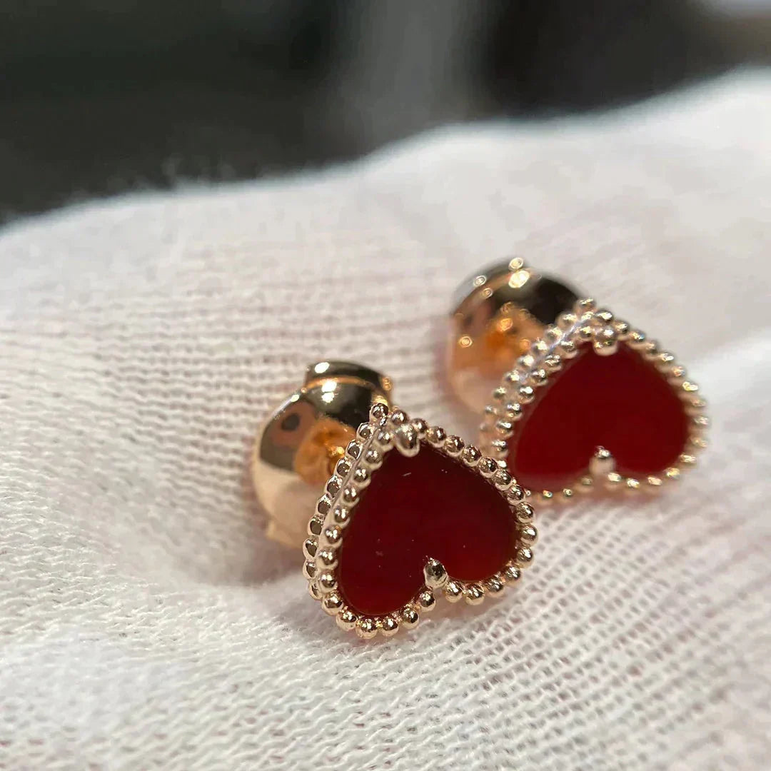 HEART CARNELIAN STUD EARRINGS