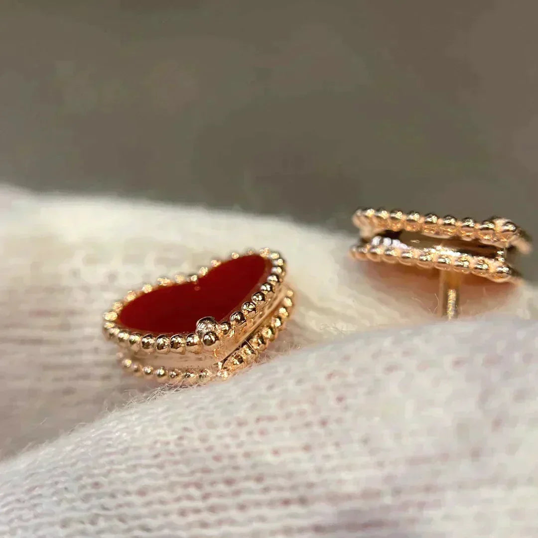 HEART CARNELIAN STUD EARRINGS