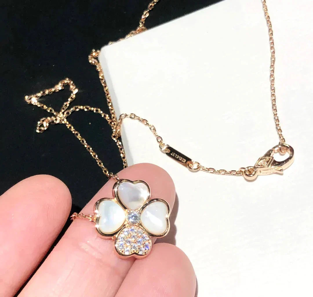 CLOVER MOP DIAMOND ROSE GOLD NECKLACE