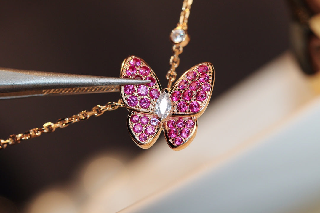 BUTTERFLY RED DIAMOND ROSE GOLD NECKLACE