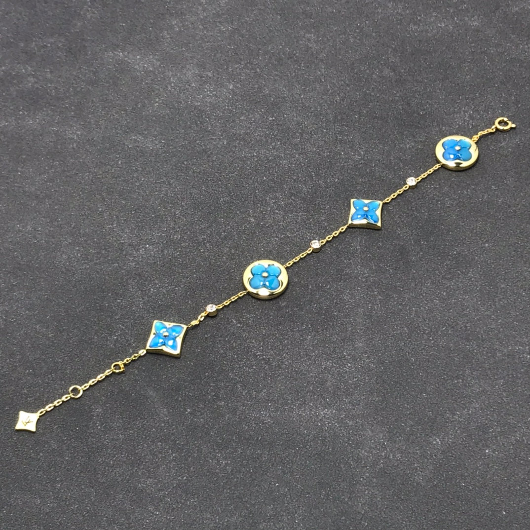 STAR AND SUN TURQUOISE 4 MOTIFS 3 DIAMONDS