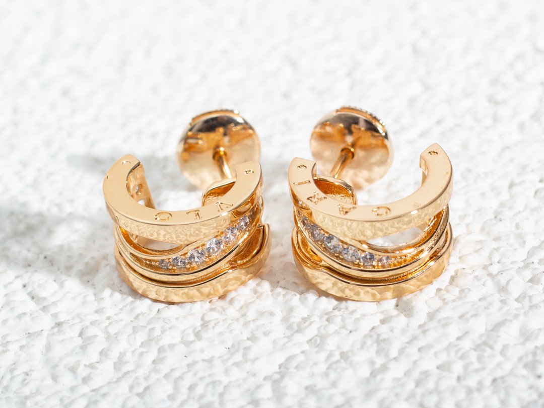 ZERO 1 PINK GOLD DIAMONDS EARRINGS