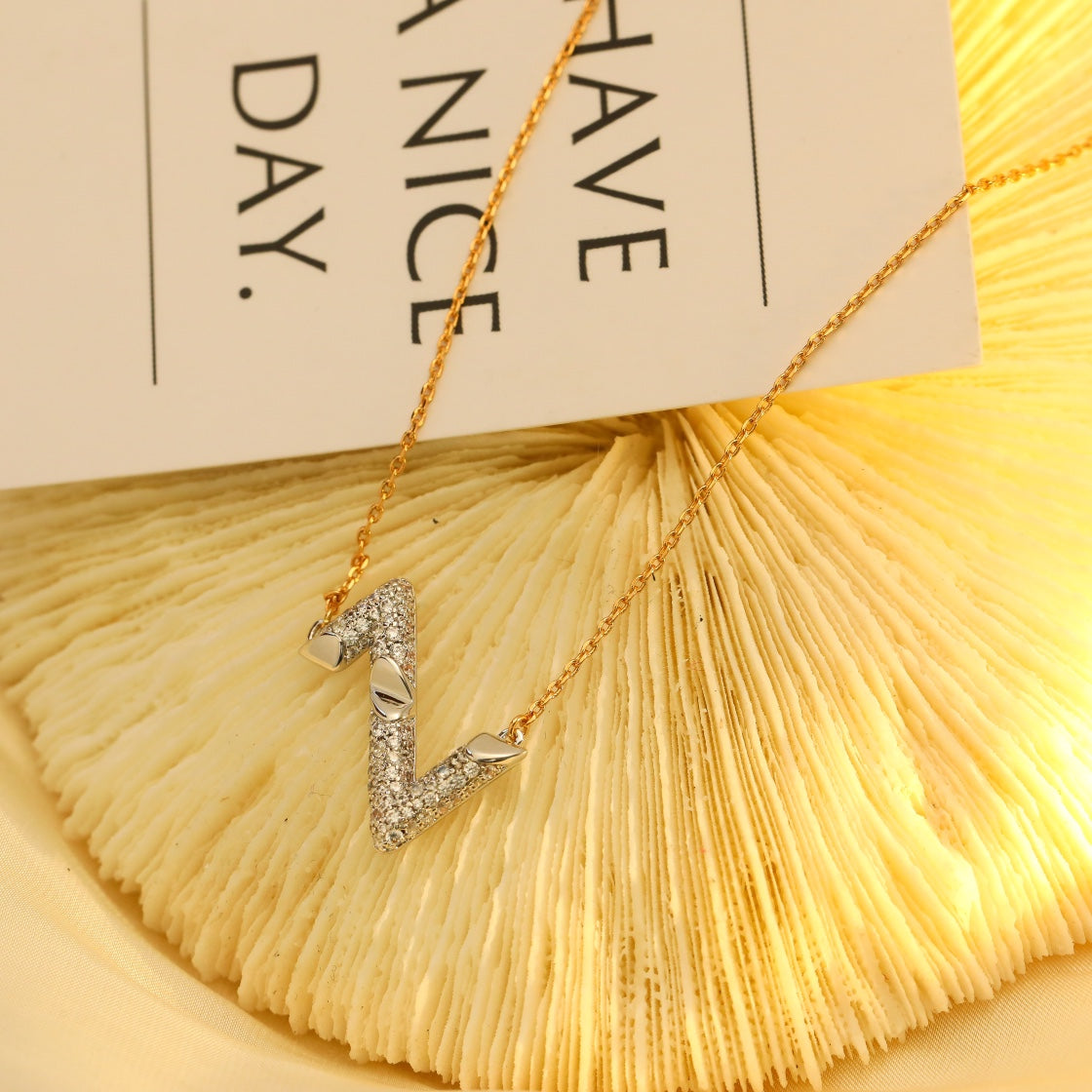 VOLT SILVER DIAMOND PEDANT NECKLACE