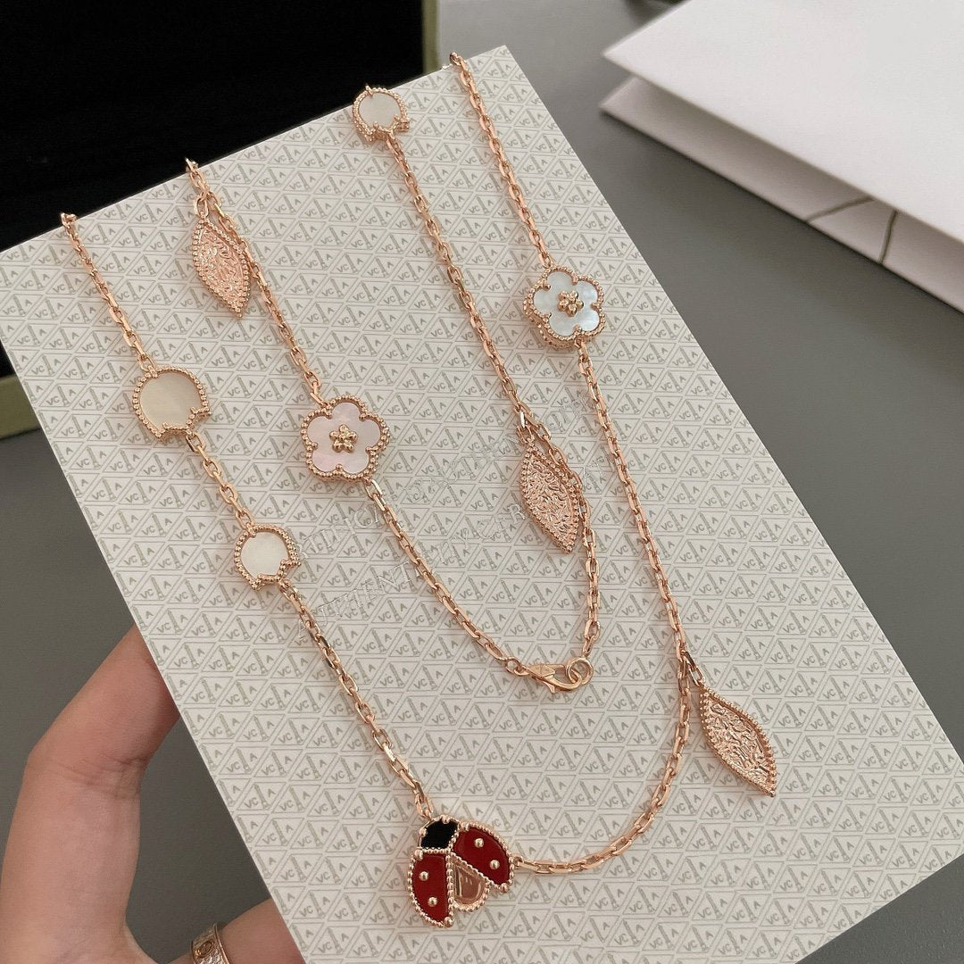 LUCKY SPRING 15 MOTIFS ROSE GOLD NECKLACE