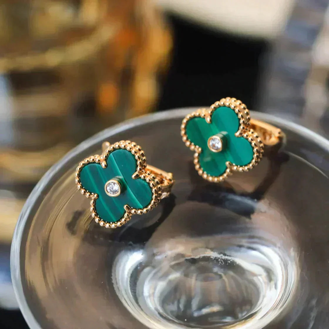 CLOVER MEDIUM 1 MOTIFS MALACHITE DIAMOND EARRINGS