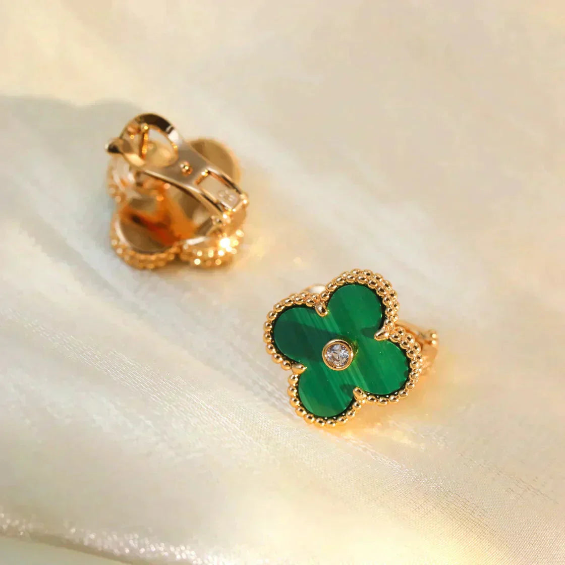 CLOVER MEDIUM 1 MOTIFS MALACHITE DIAMOND EARRINGS