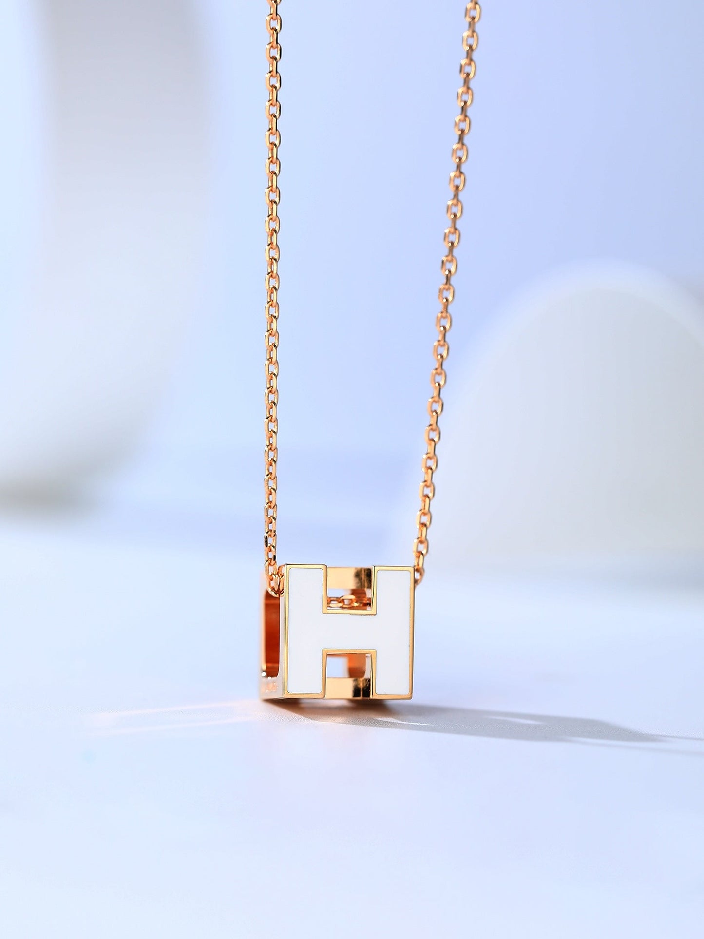 H CAGE PINK GOLD NECKLACE