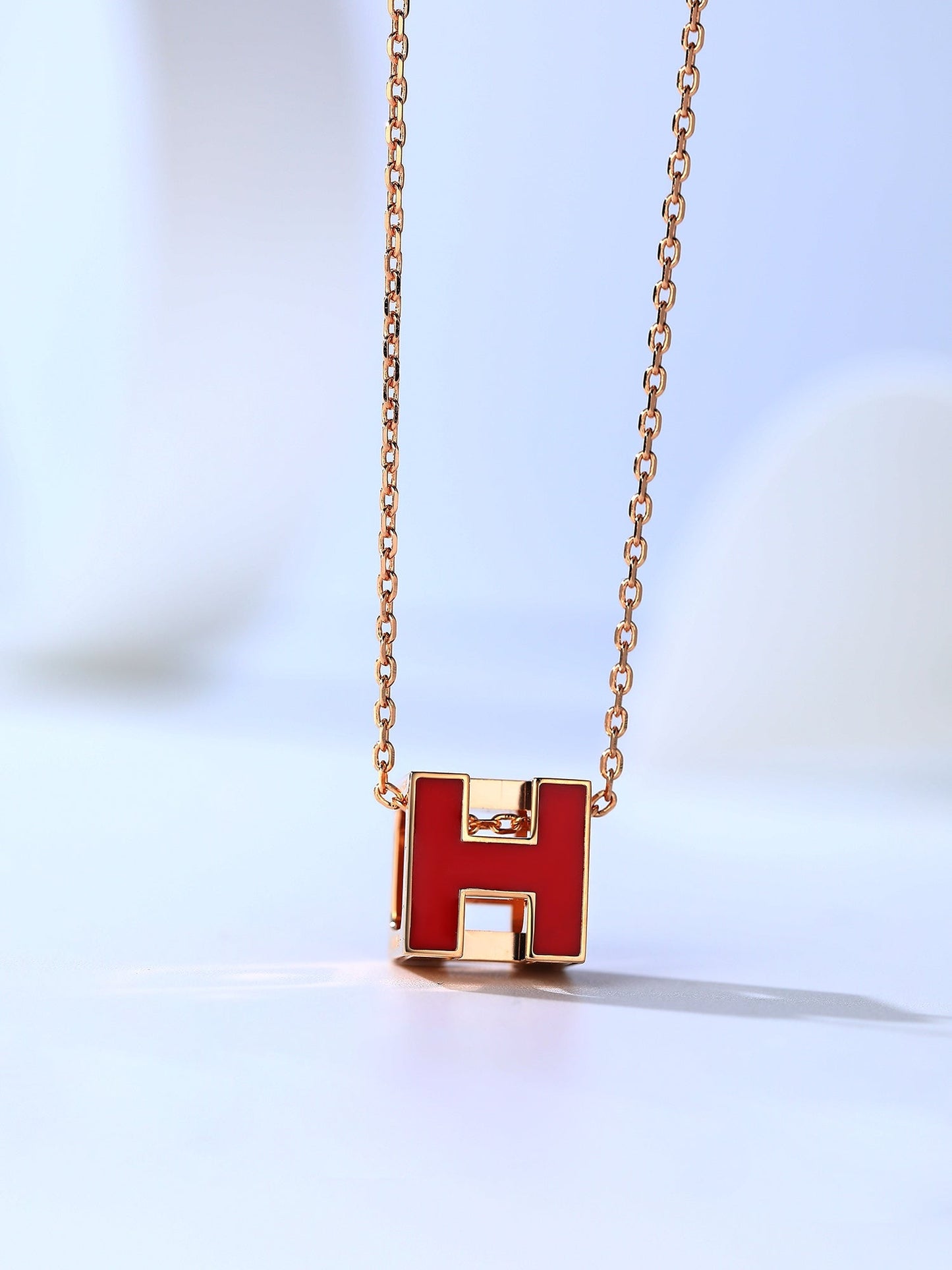 H CAGE PINK GOLD NECKLACE