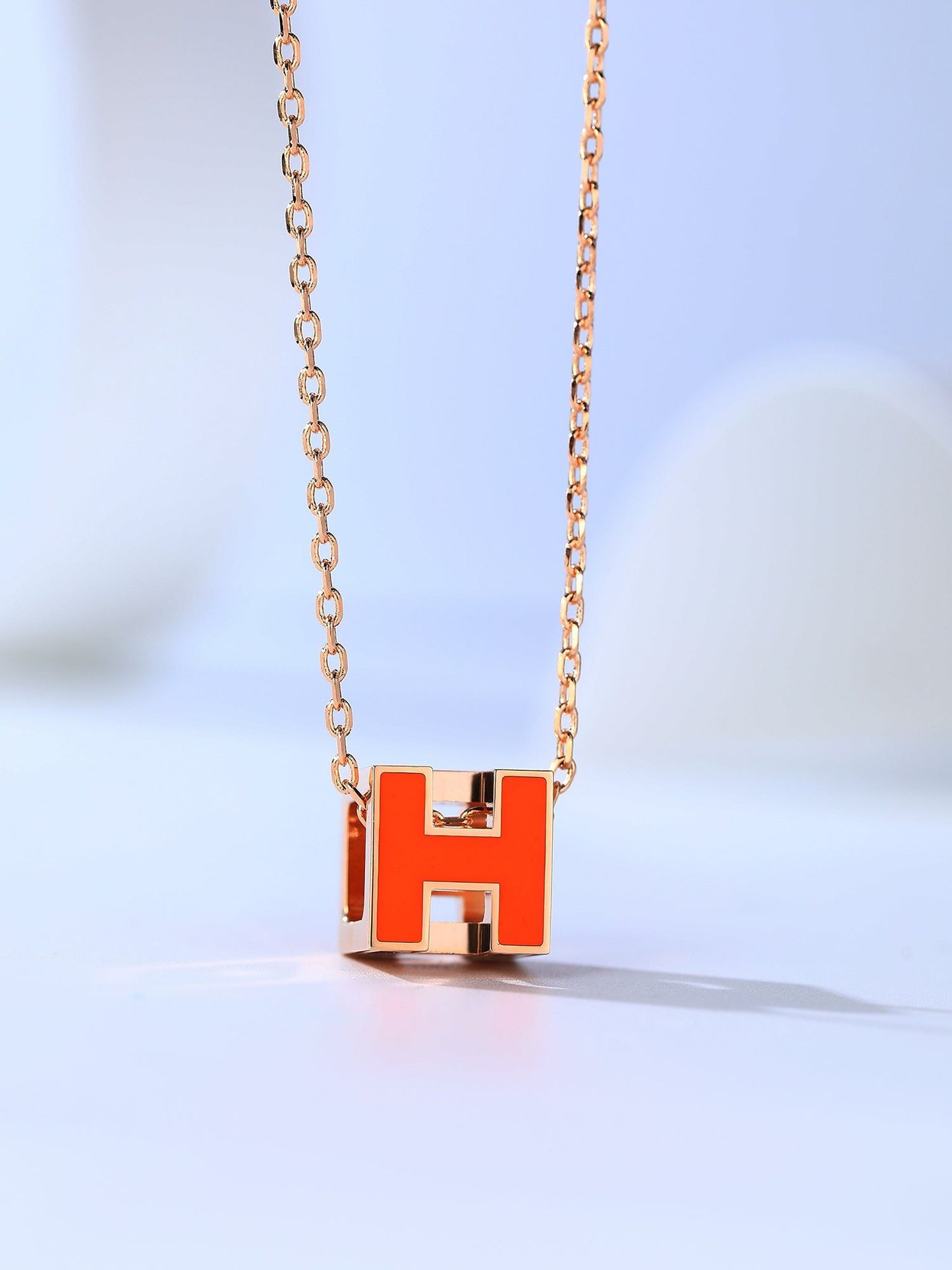 H CAGE PINK GOLD NECKLACE