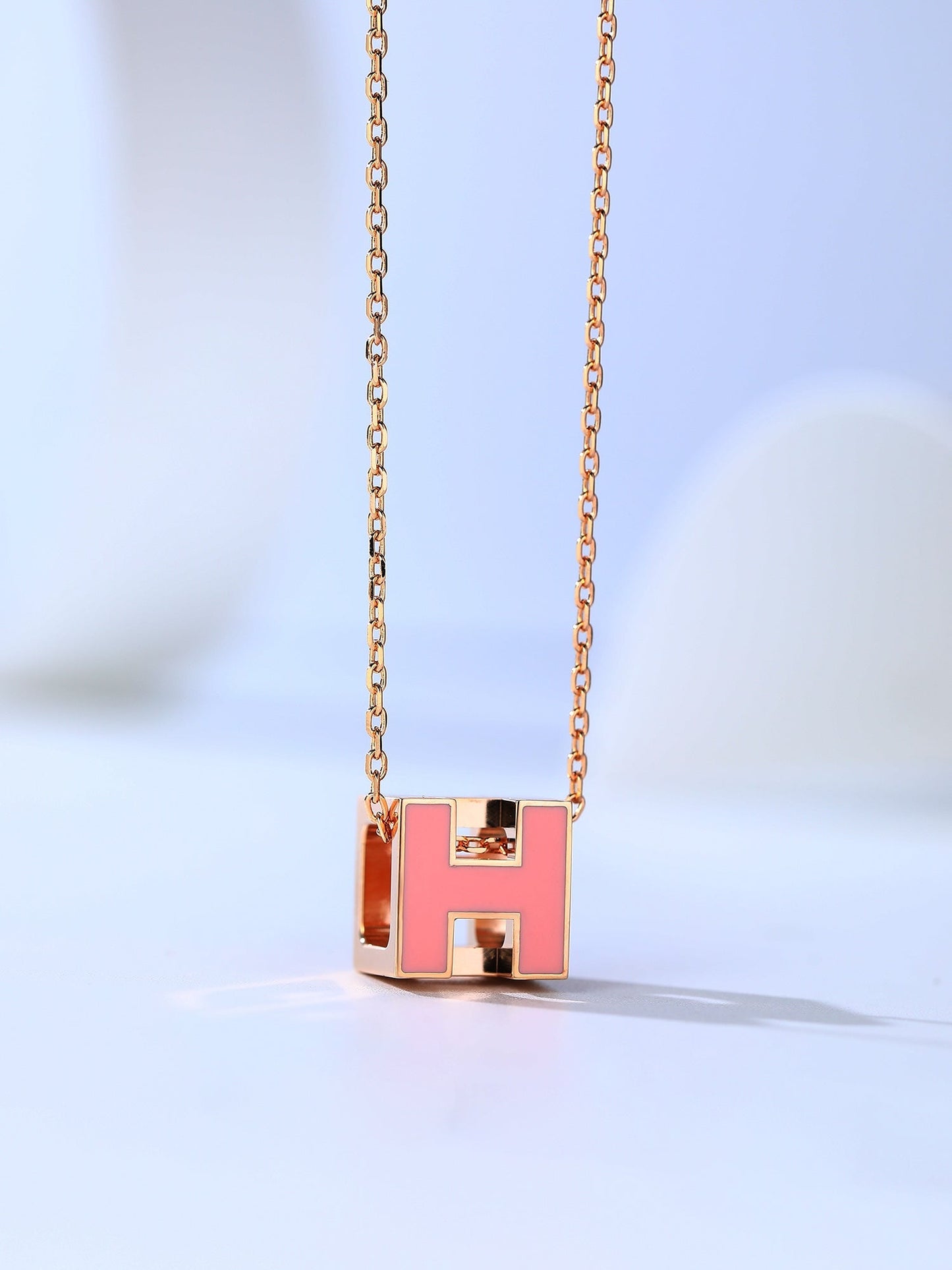 H CAGE PINK GOLD NECKLACE