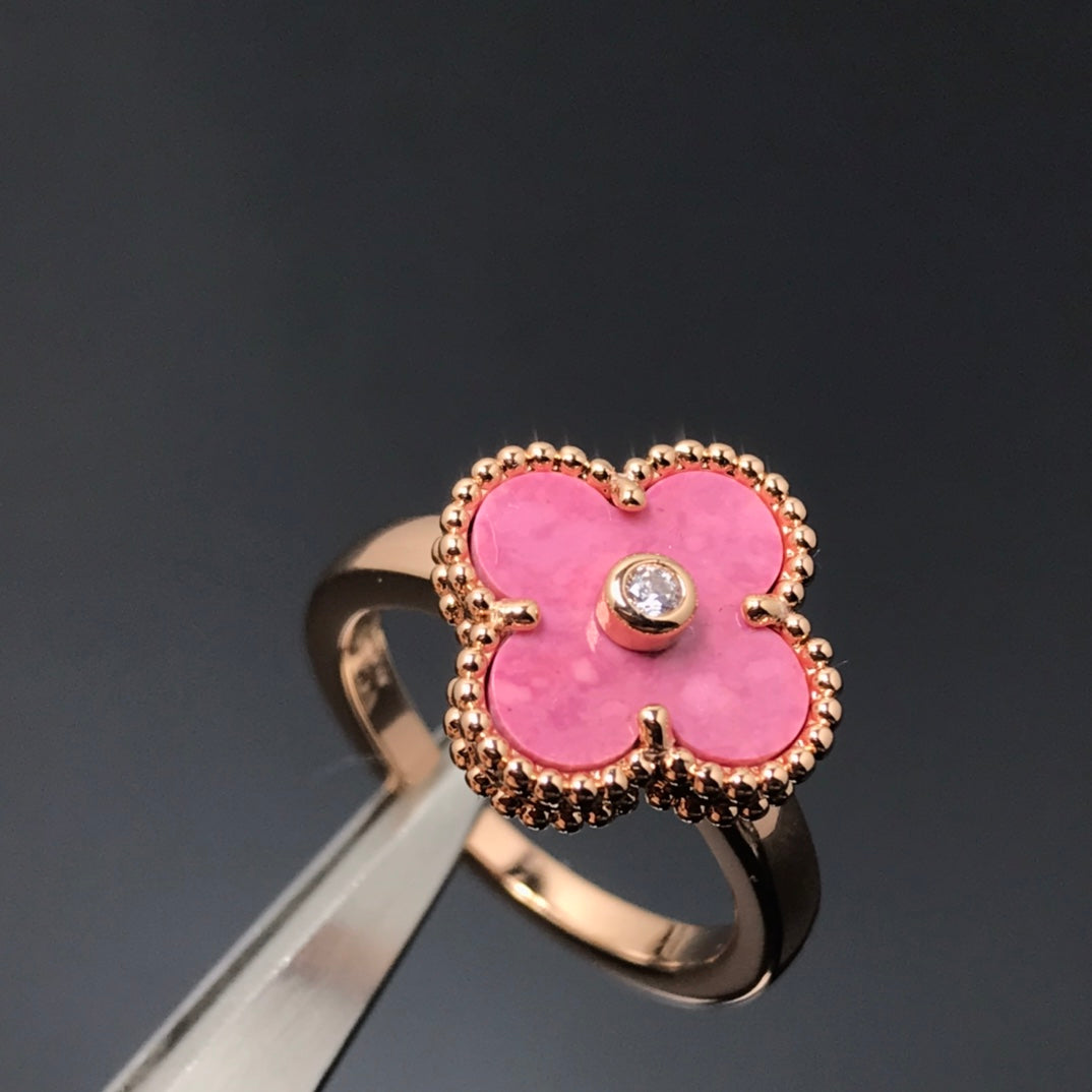 CLOVER RHODONITE ROSE GOLD RING