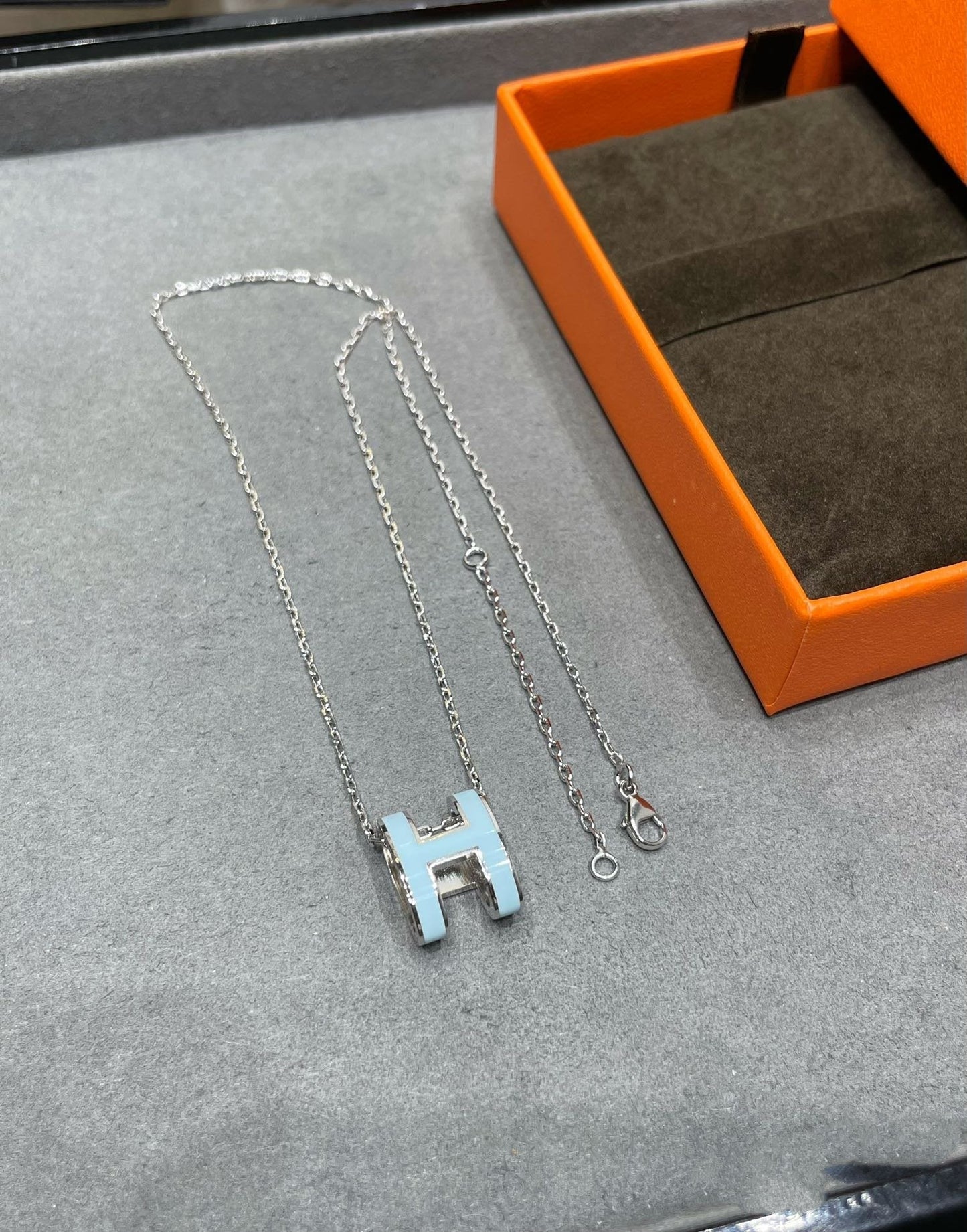 POP H SKY BLUE NECKLACE