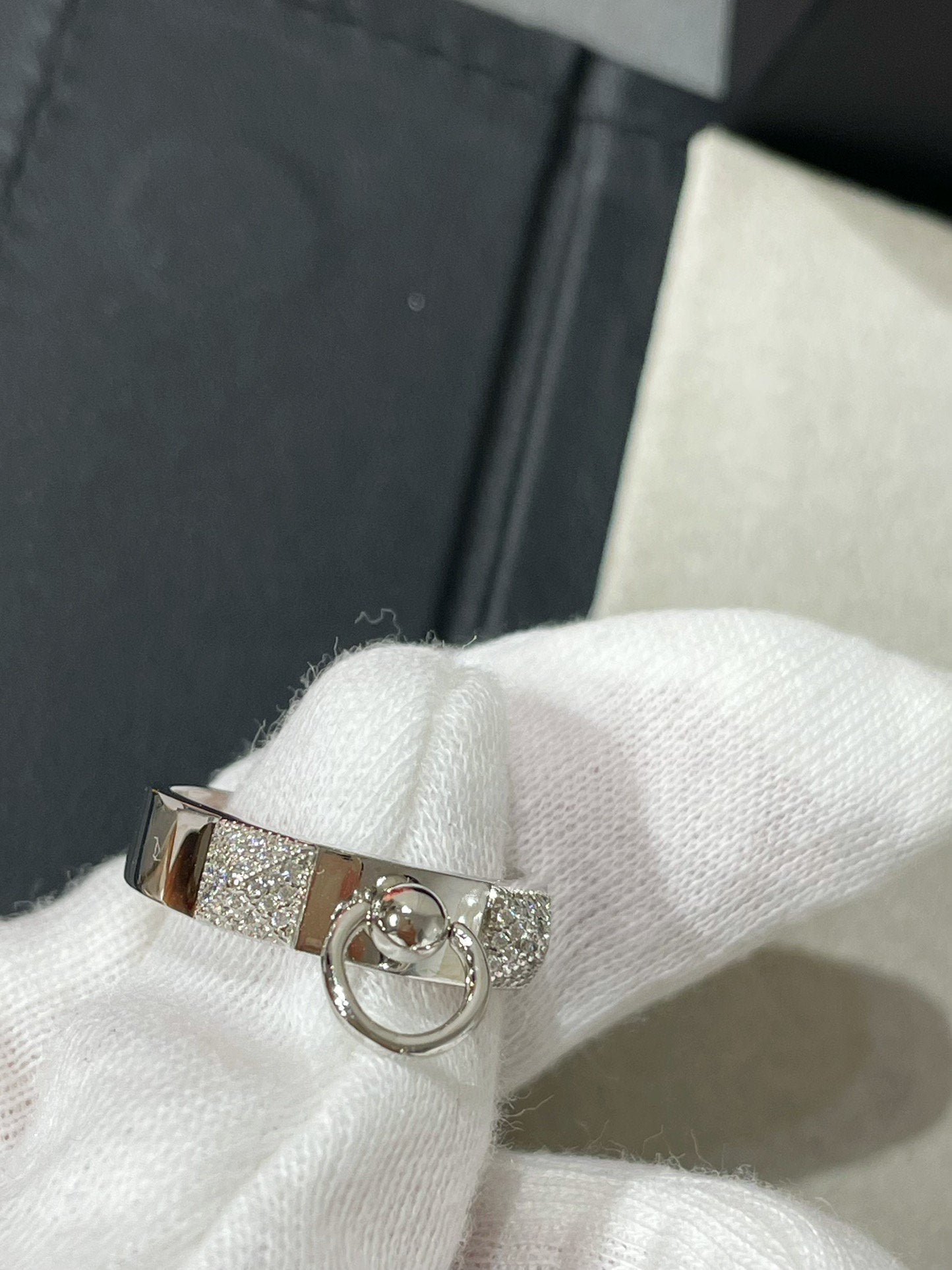 CDC DIAMOND SMALL RING