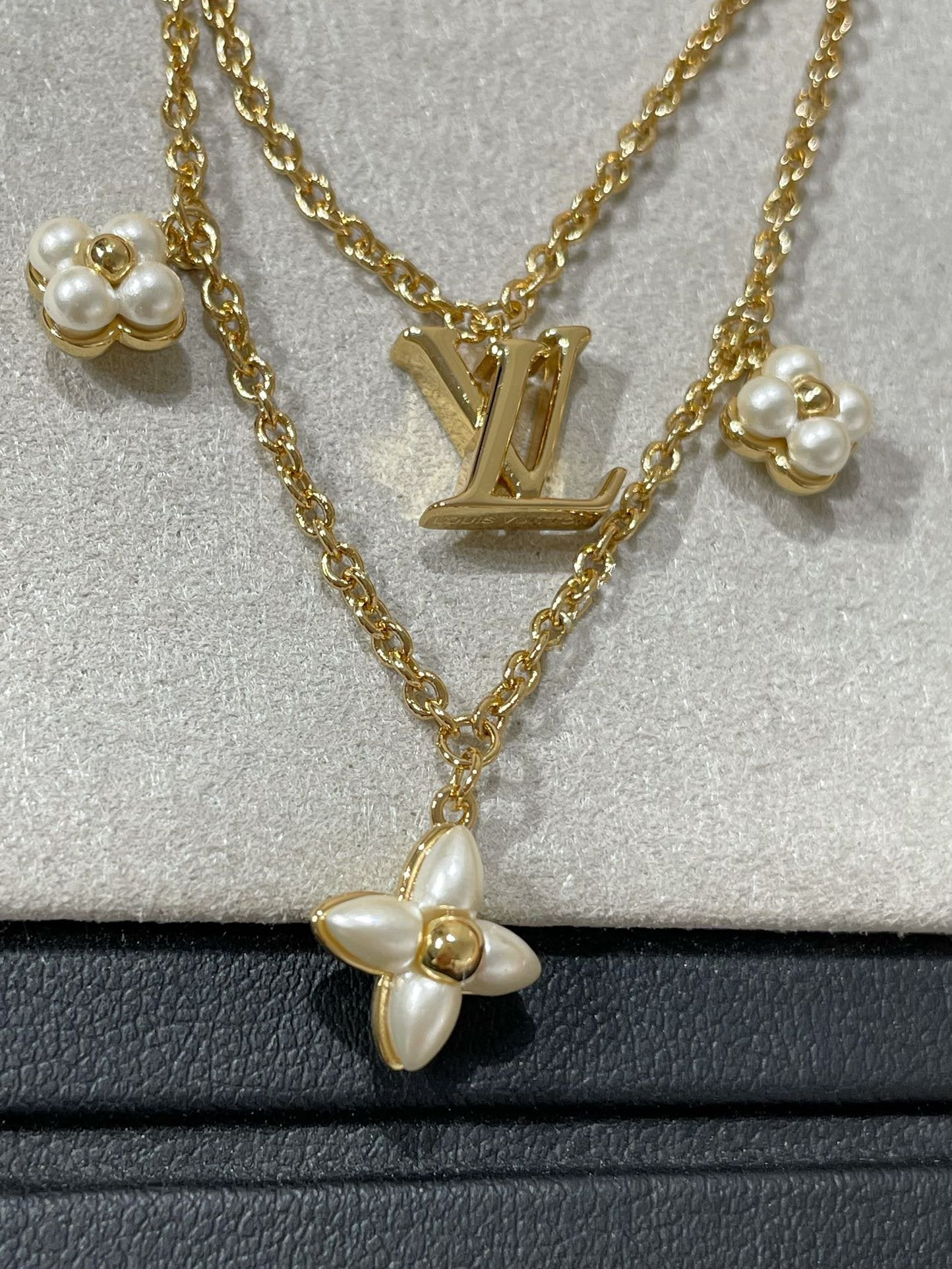 FLOWERGRAM GOLD MOP DOUBLE ROW NECKLACE