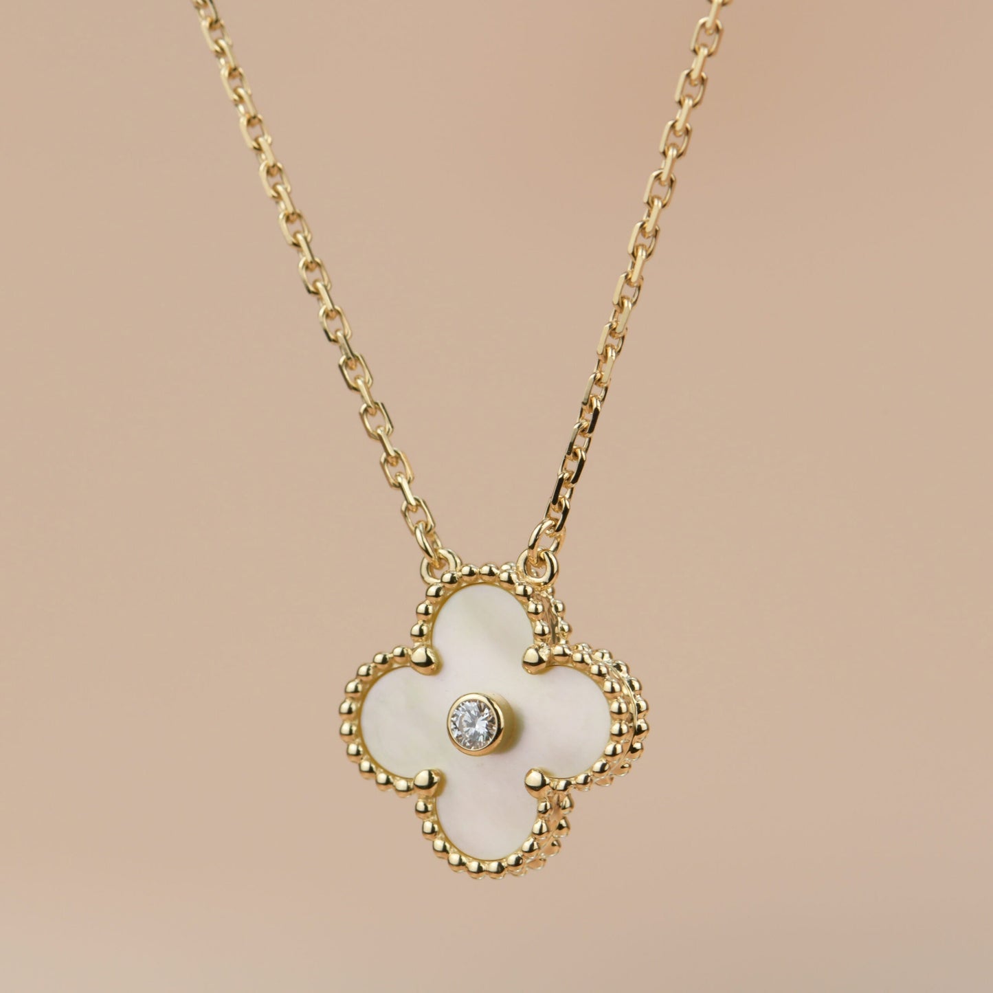 CLOVER 15MM DIAMOND GOLD MOTHER OF PEARL NECKLACE