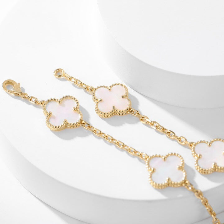 CLOVER 10 MOTIFS WHITE MOTHER OF PEARL NECKLACE