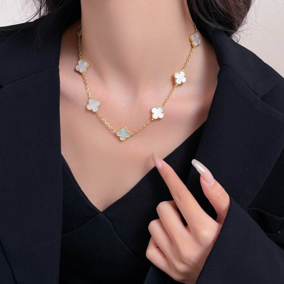 CLOVER 10 MOTIFS WHITE MOTHER OF PEARL NECKLACE