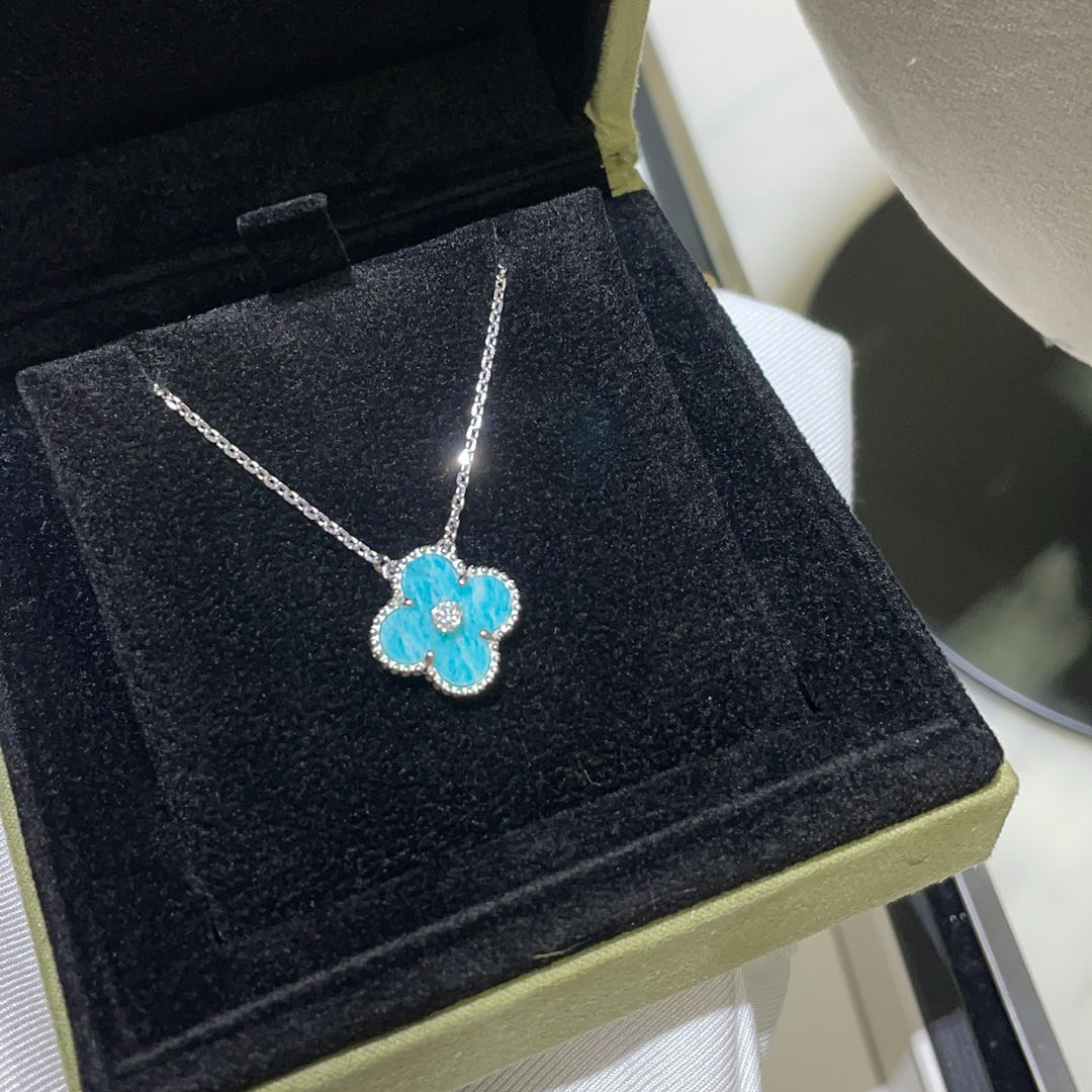 CLOVER 15MM DIAMOND SVRES PORCELAIN  NECKLACE SILVER