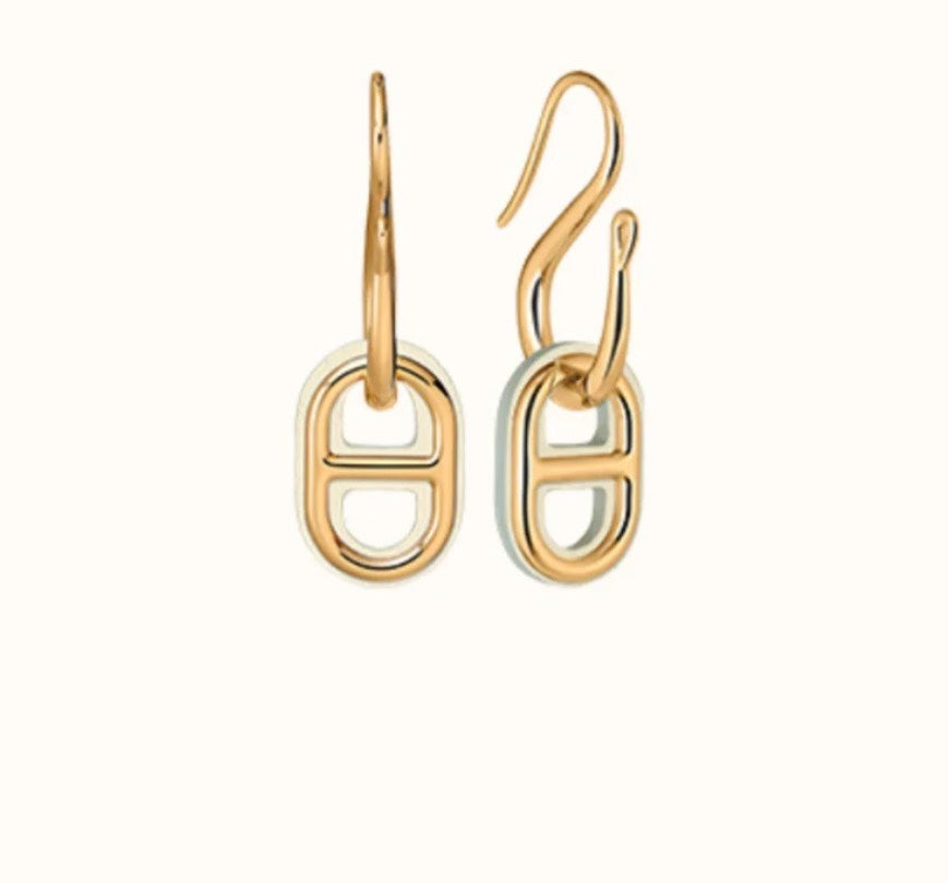 HM O'MAILLON GOLD EARRINGS