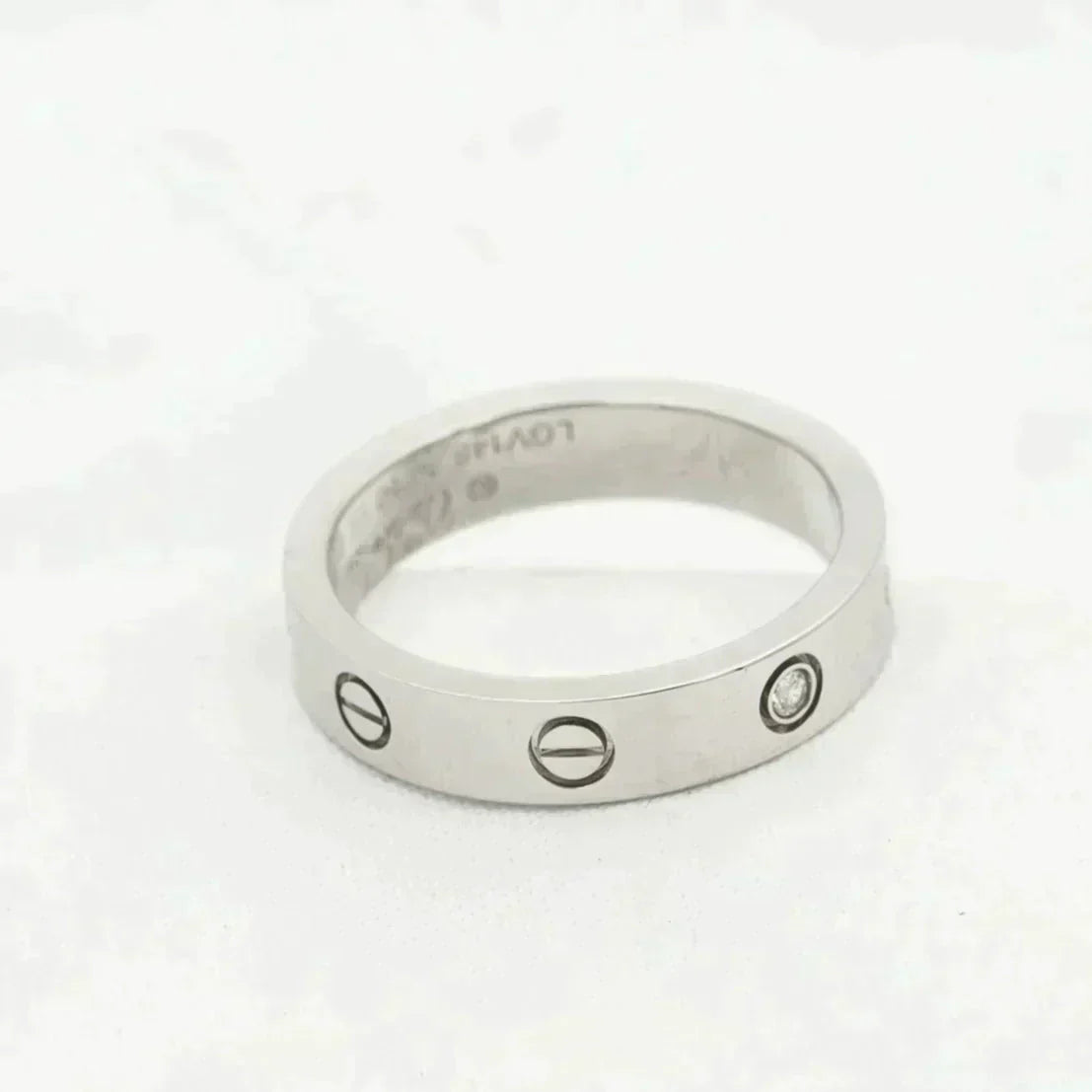 LOVE RING 4MM 1 DIAMOND SILVER