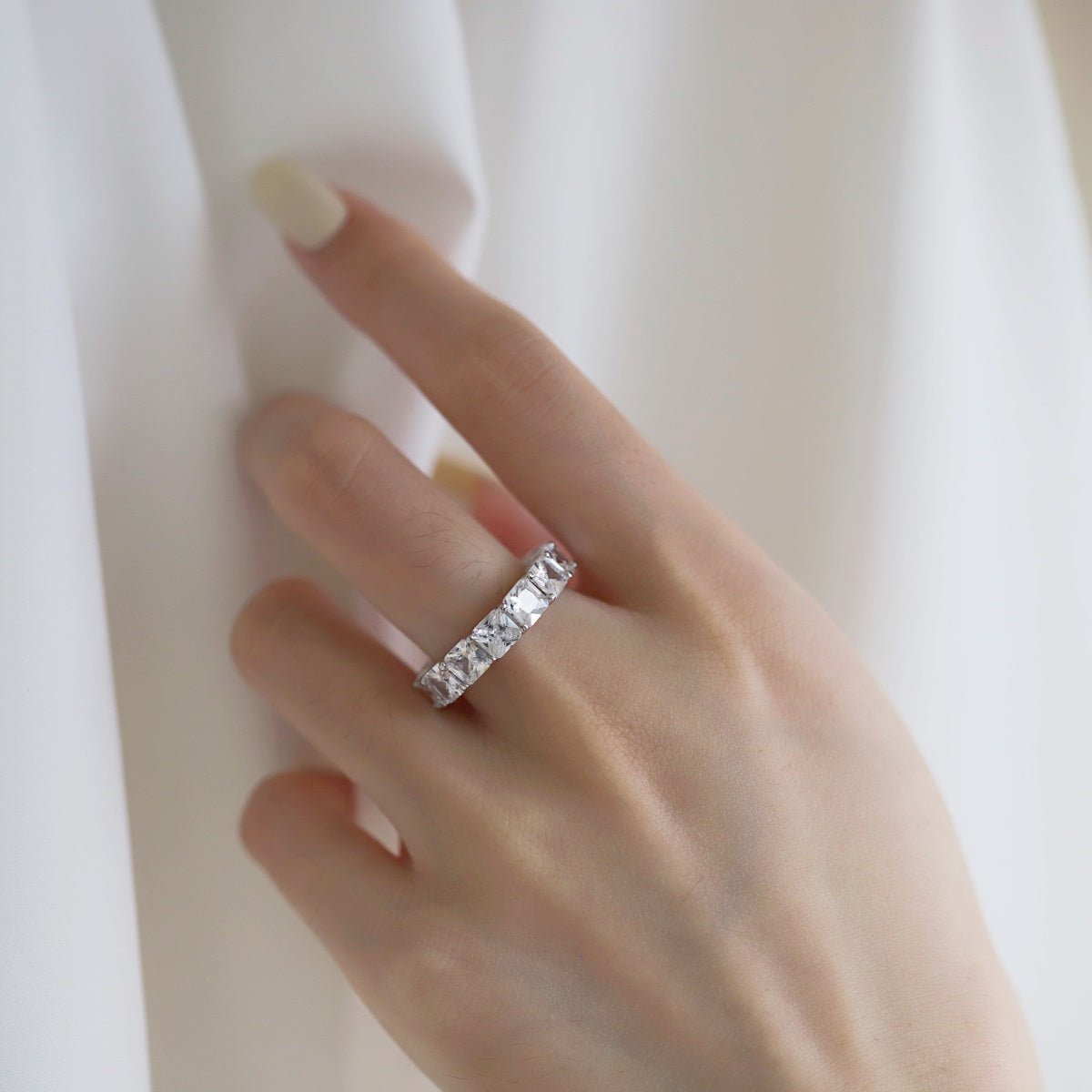 [XXX]Elegant Princess Cut Tennis Ring