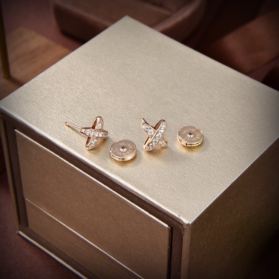 JEUX DE GOLD DIAMOND EARRINGS