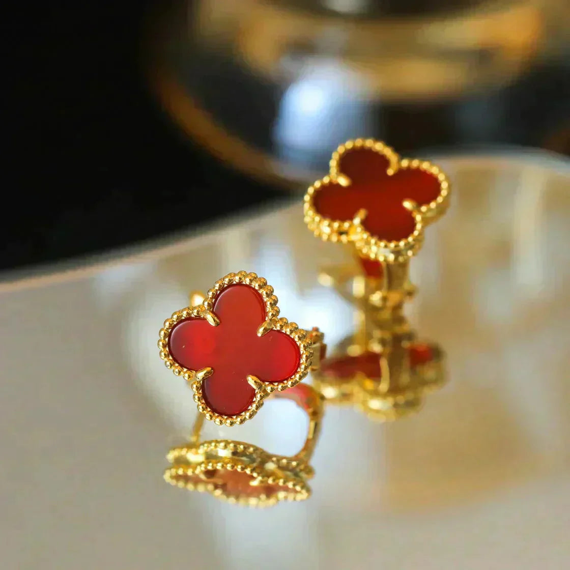 CLOVER MEDIUM 1 MOTIFS CARNELIAN  EARRINGS