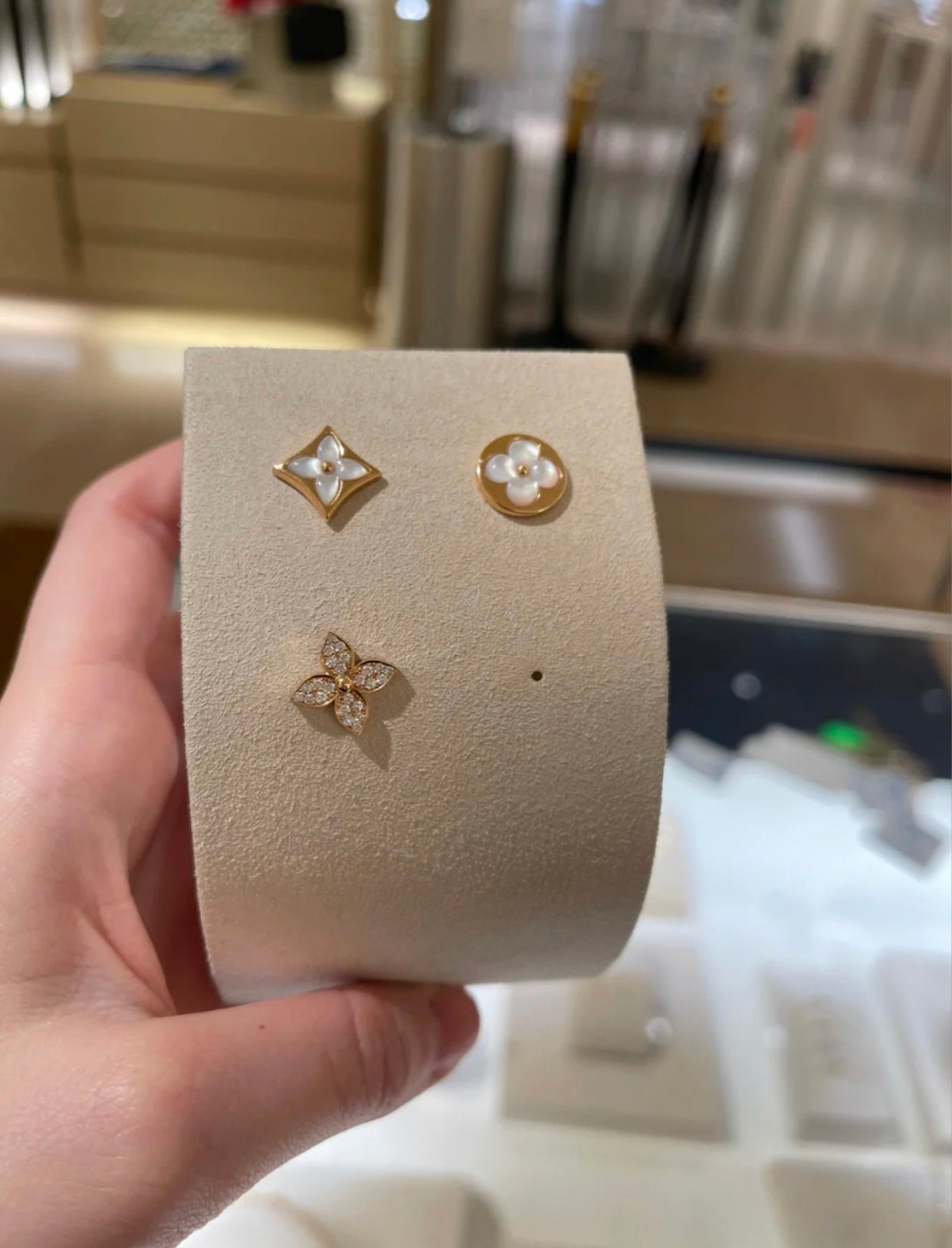 STAR BLOSSOM STUD EARRINGS PINK GOLD DIAMONDS