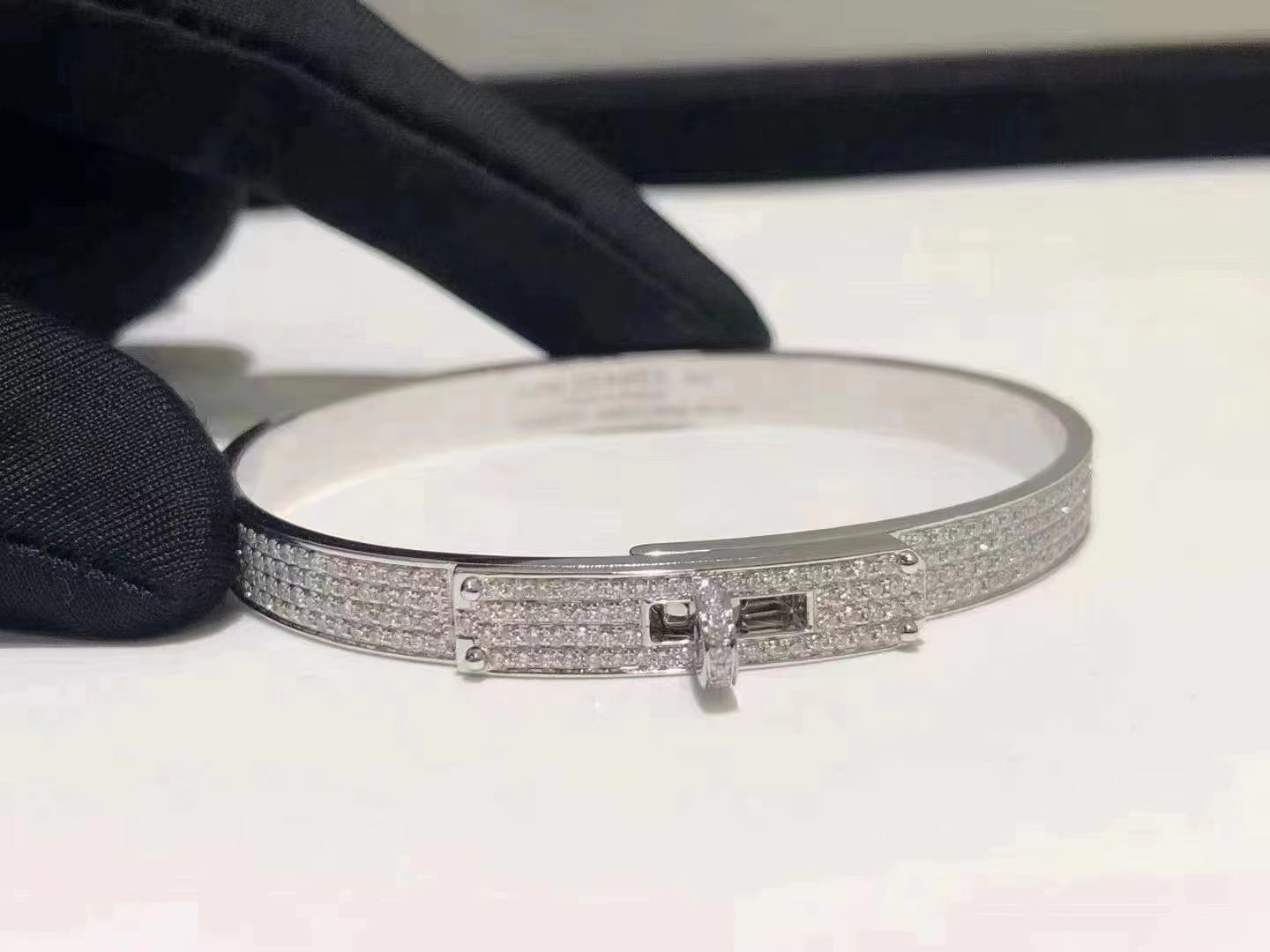 HM KELLY BRACELET IN SILVER AND FULL PAVE DIAMOND