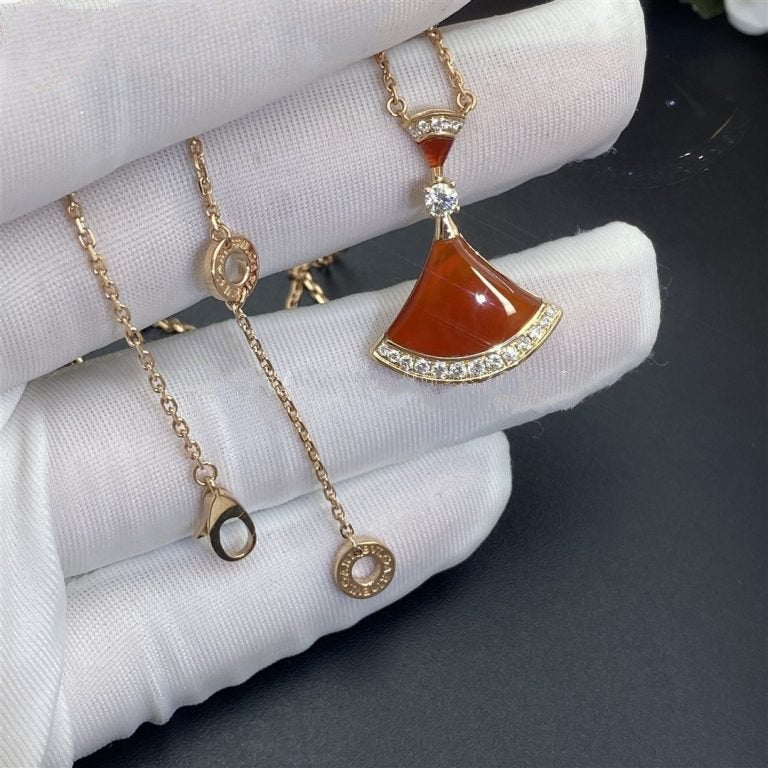 DREAM NECKLACE CARNELIAN DIAMOND