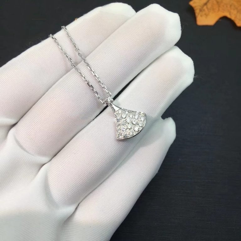 DREAM NECKLACE SILVER DIAMOND